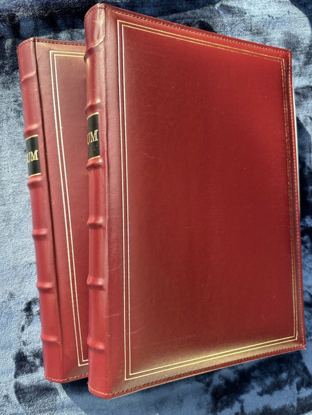 New! Set of 2 Pioneer Archival Photo Albums 4x6 Bi-Directional Burgundy Leather